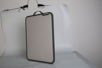 2-IN-1 Double-Sided Cutting Board (Stainless Steel + PP)